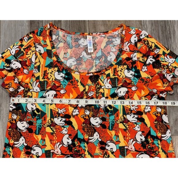LuLaRoe Womens Shirt Disney Mickey Mouse Size M All Over Print Short Sleeve NEW - Picture 6 of 10